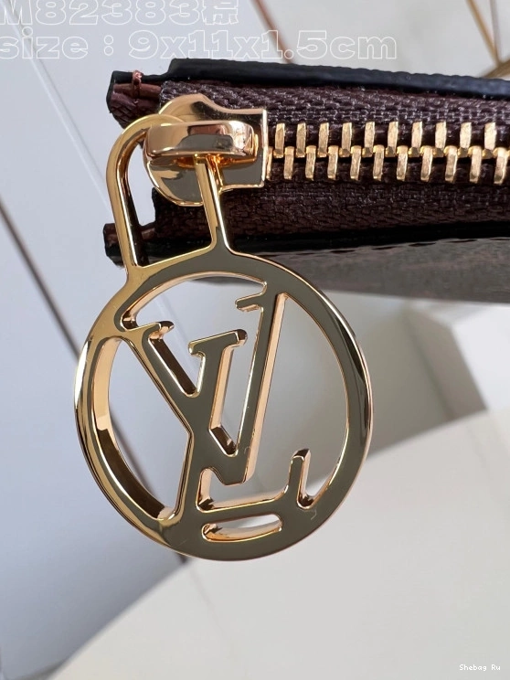 Vuitton Louis Lisa Wallet 0731